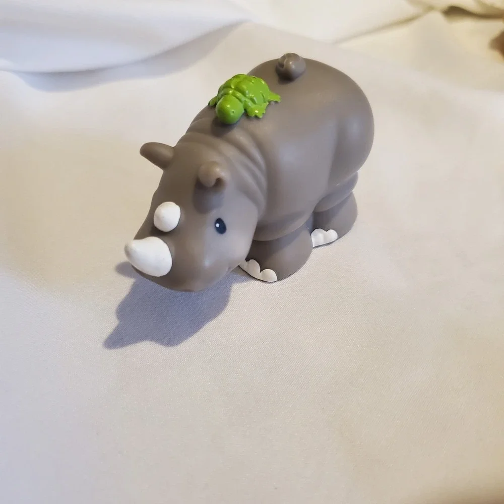 Fisher Price Little‎ People Noah's Ark Replacement Hippo with Bird Figure